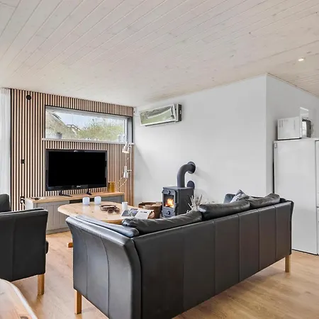 Stunning In Sydals With Kitchen Дом отдыха *